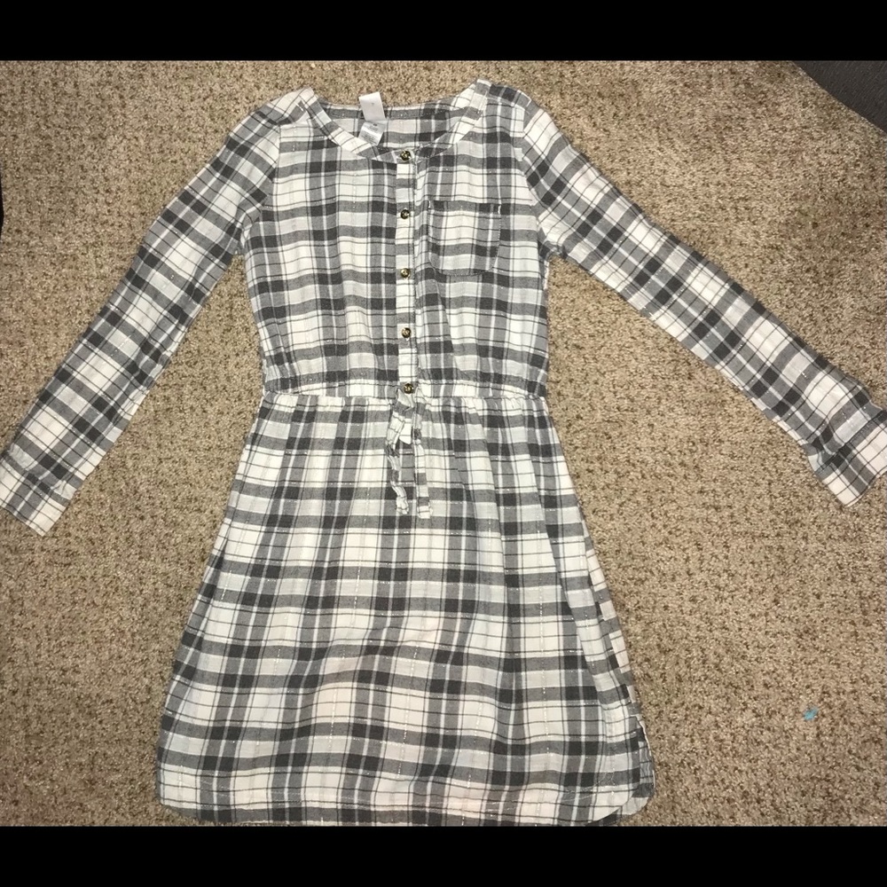 Girl’s size 8 Tunic style flannel.